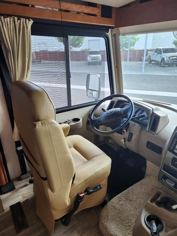 2018 Winnebago Vista LX Motorized Class A
