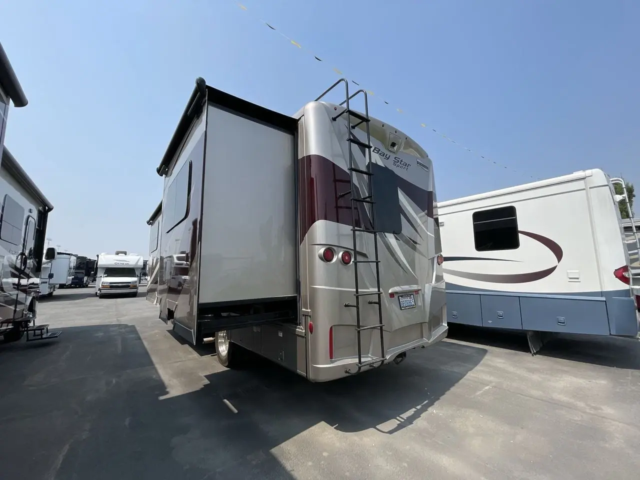 2019 Newmar Bay Star Sport