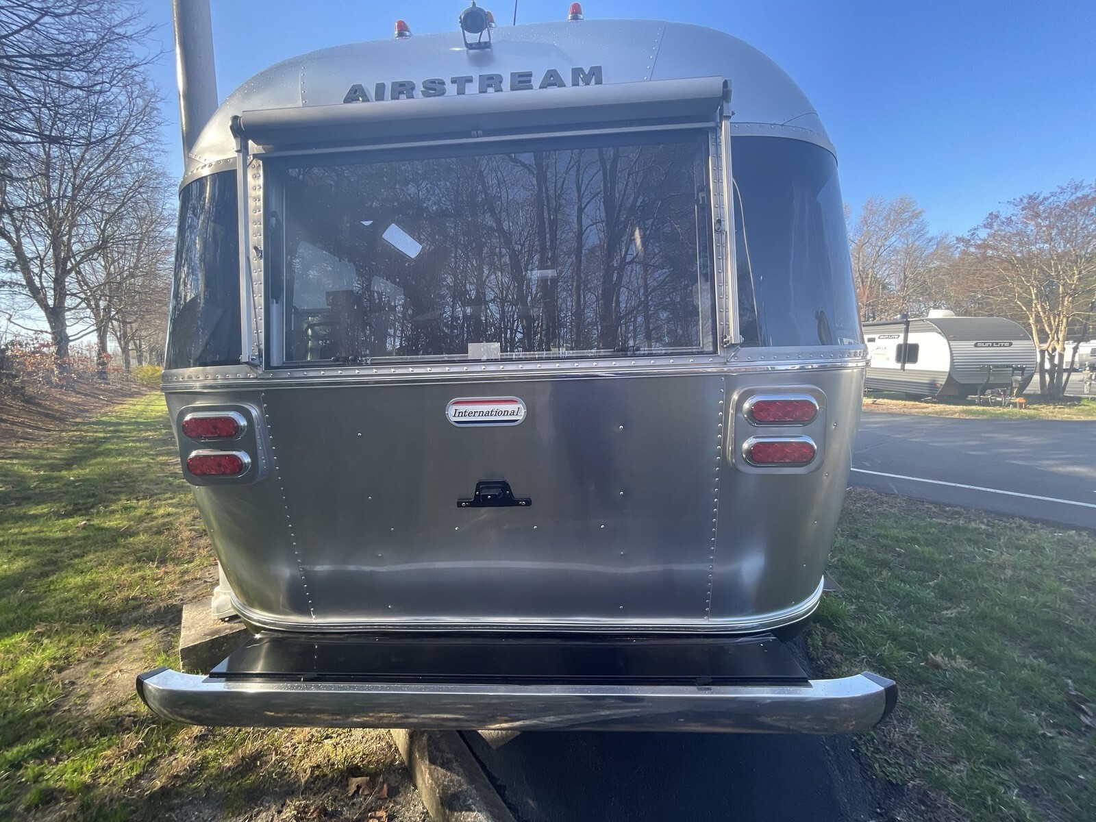 2020 Airstream International Serenity