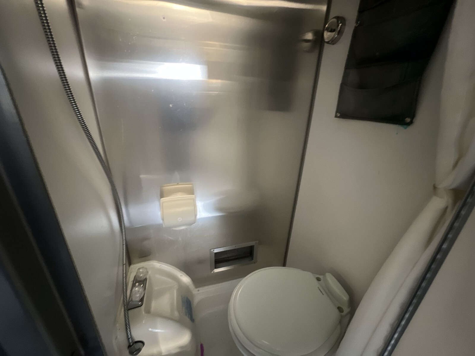 2021 Airstream 16 BASECAMP