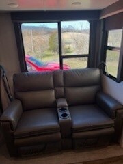 2021 Keystone Cougar (East) Fifth Wheel