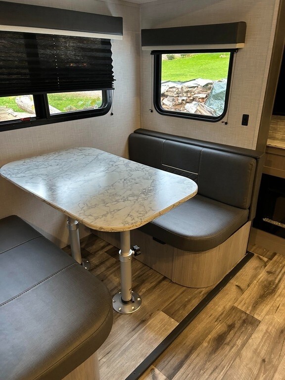 2022 Dutchmen Coleman Light Travel Trailer