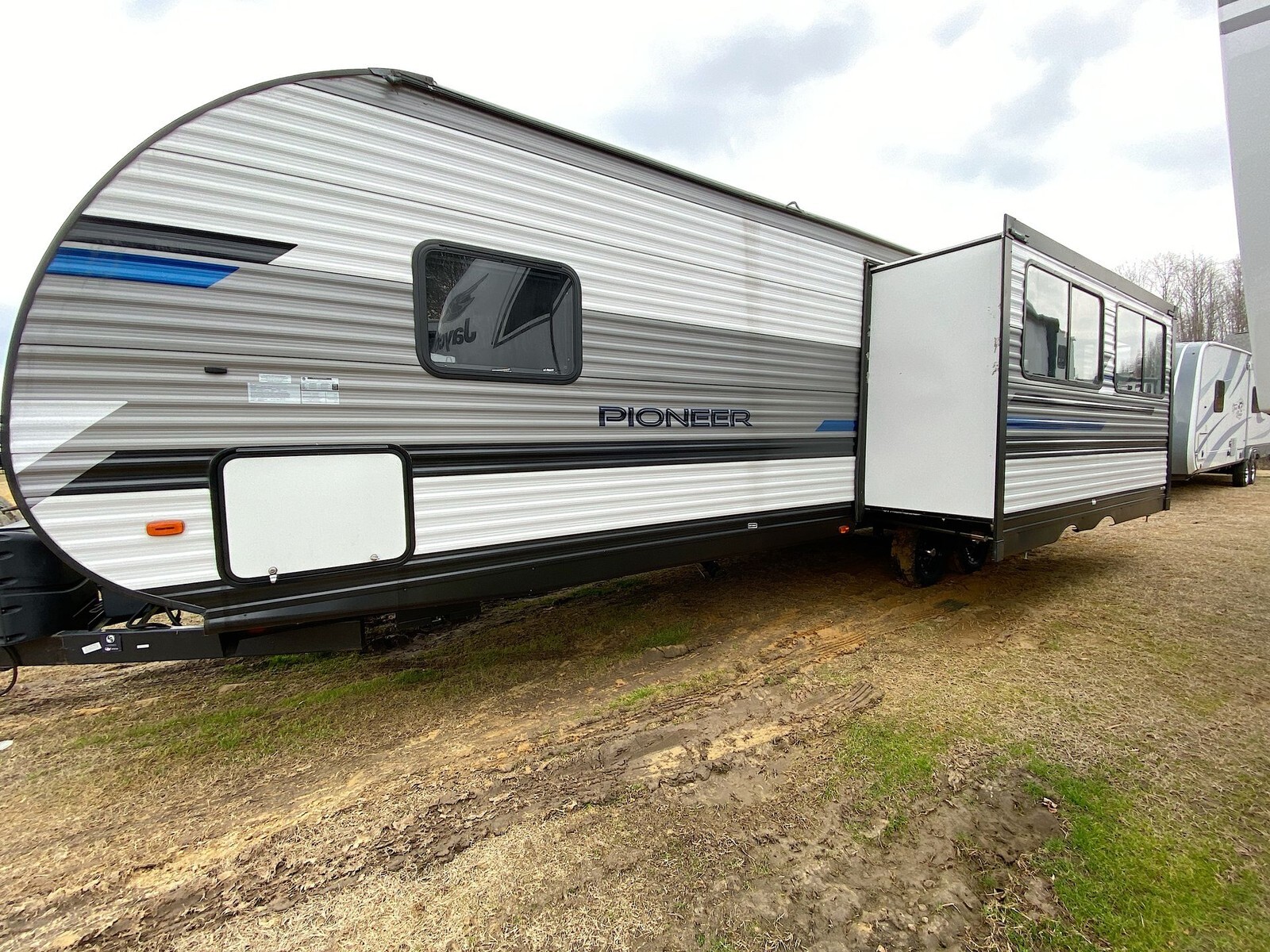 2022 Heartland PIONEER