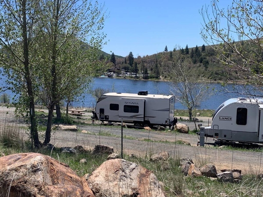 2022 Palomino SolAire Ultra Lite Travel Trailer