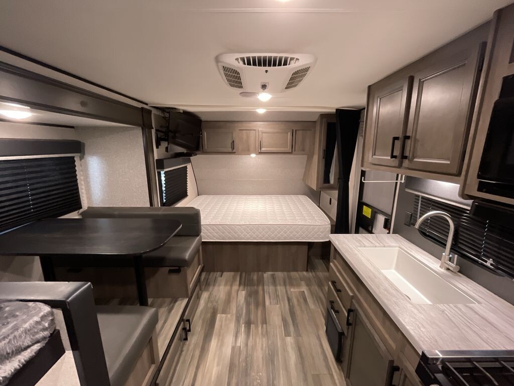 2022 Starcraft Autumn Ridge Single Axle