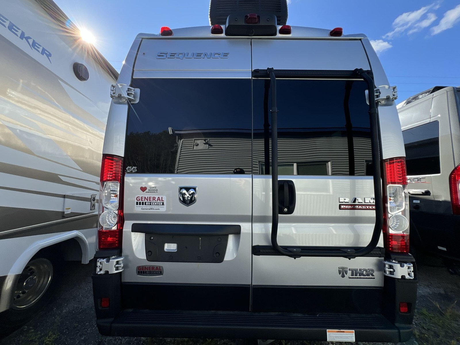 2022 Thor Motor Coach Sequence