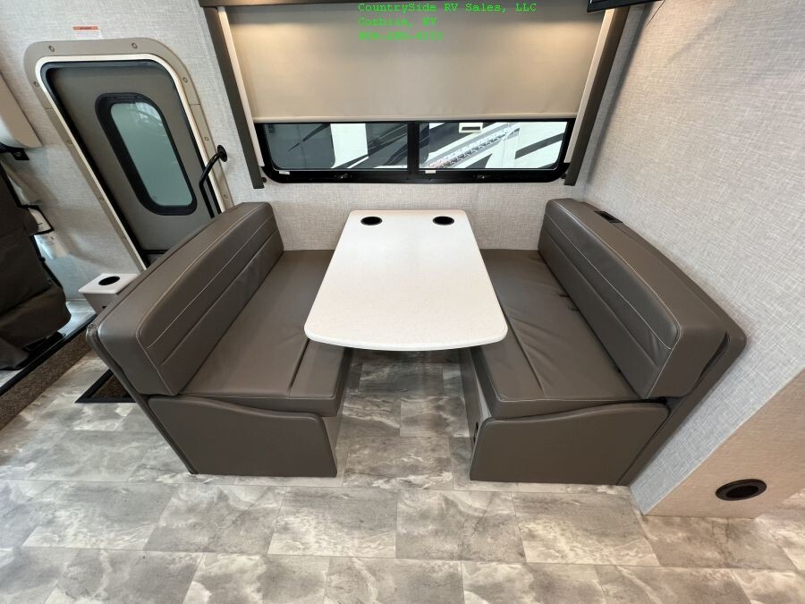 2022 Thor Windsport 29M