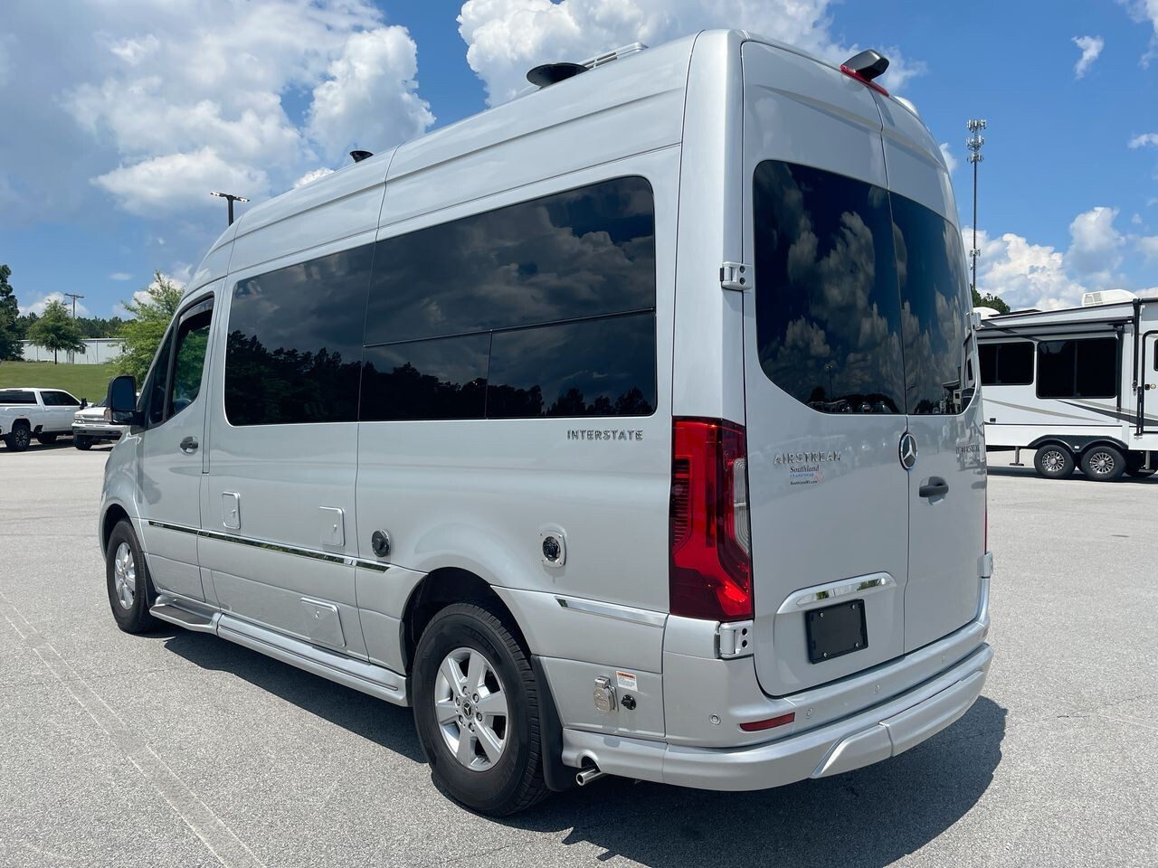 2023 Airstream Interstate 19