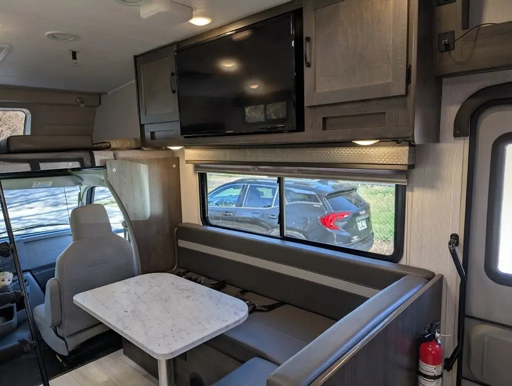 2023 Coachmen Leprechaun Motorized Class C