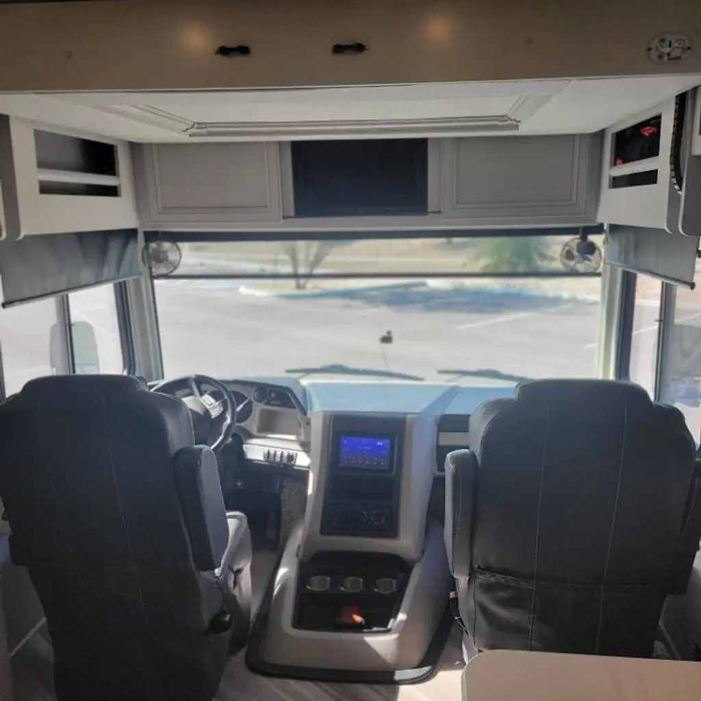 2023 Fleetwood Bounder Class A Motorhome