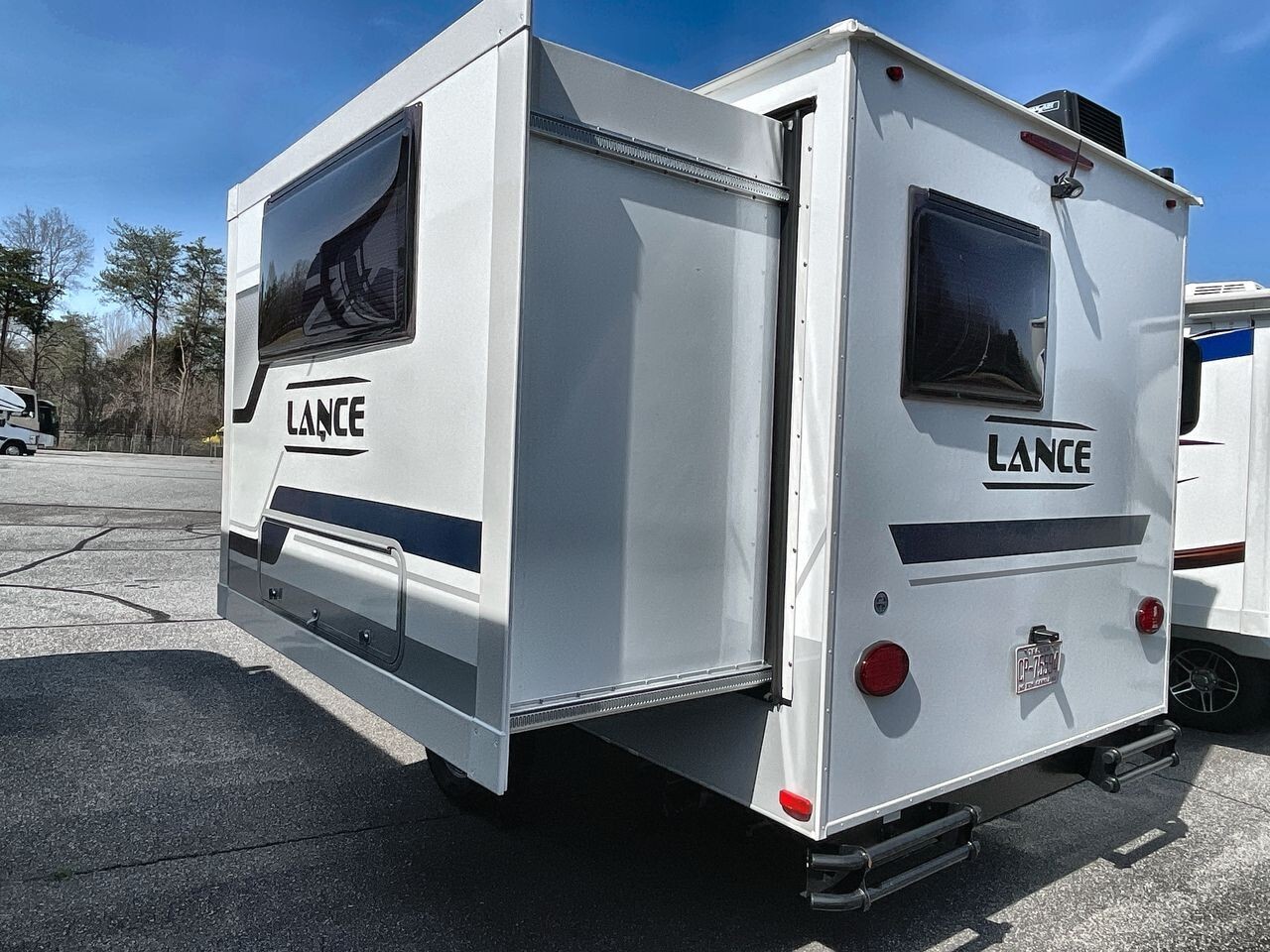 2023 Lance Lance Travel Trailer