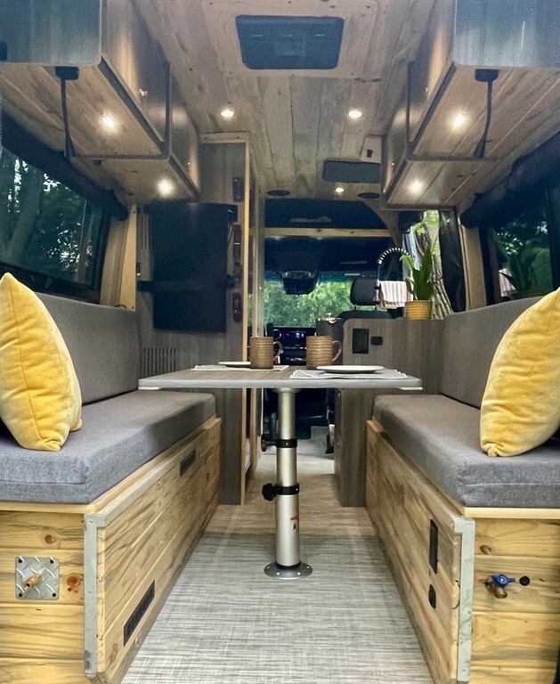 2023 Mercedes-Benz Sprinter 144