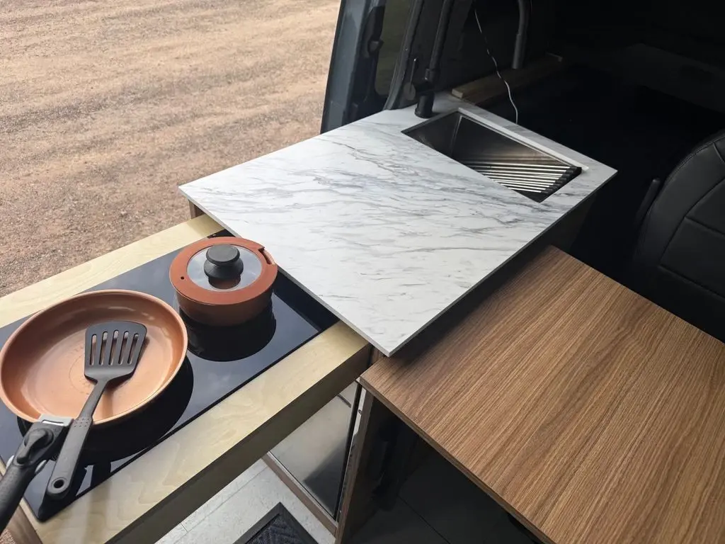 2023 Mercedes-Benz Sprinter Class B Motorhome