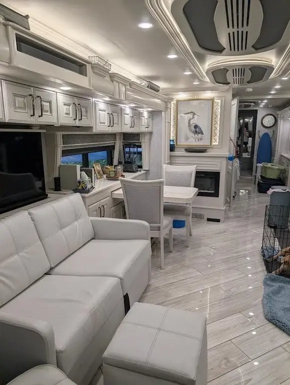 2024 American Coach American Dream Motorized Class A