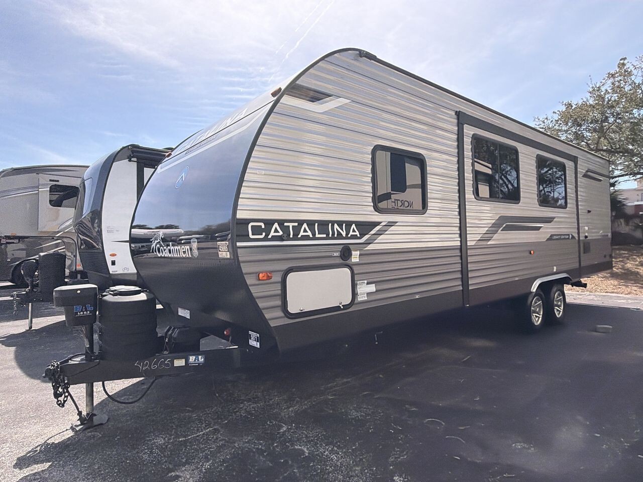 2024 Coachmen Catalina Legacy Edition