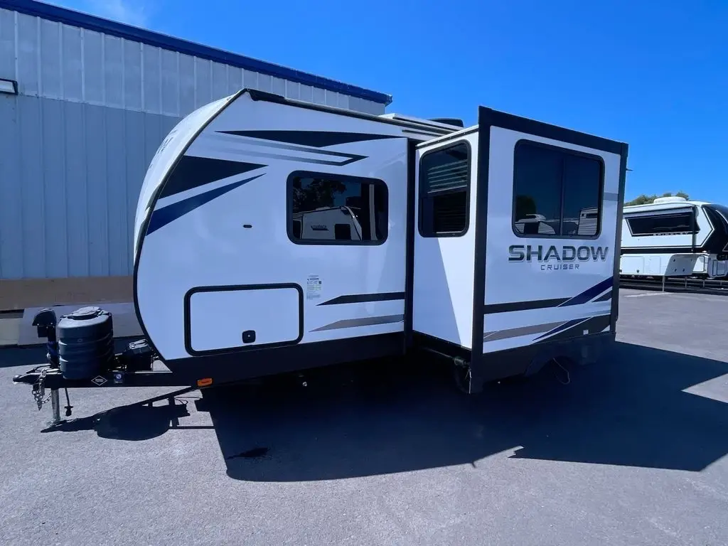 2024 Cruiser RV Shadow Cruiser