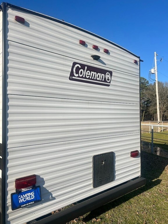 2024 Dutchmen Coleman Lantern LT Travel Trailer
