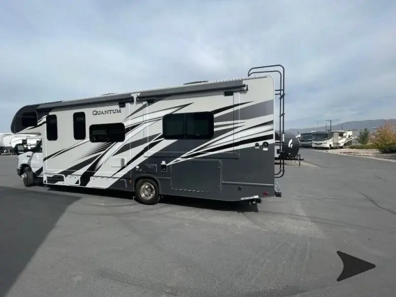 2024 Thor Motor Coach Quantum Motorized Class C