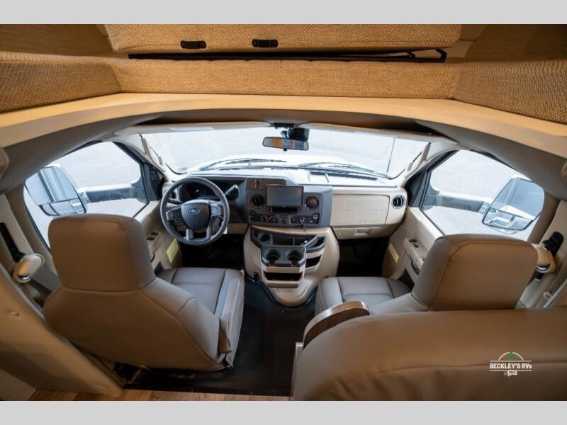 2024 Winnebago Minnie Winnie Motorized Class C