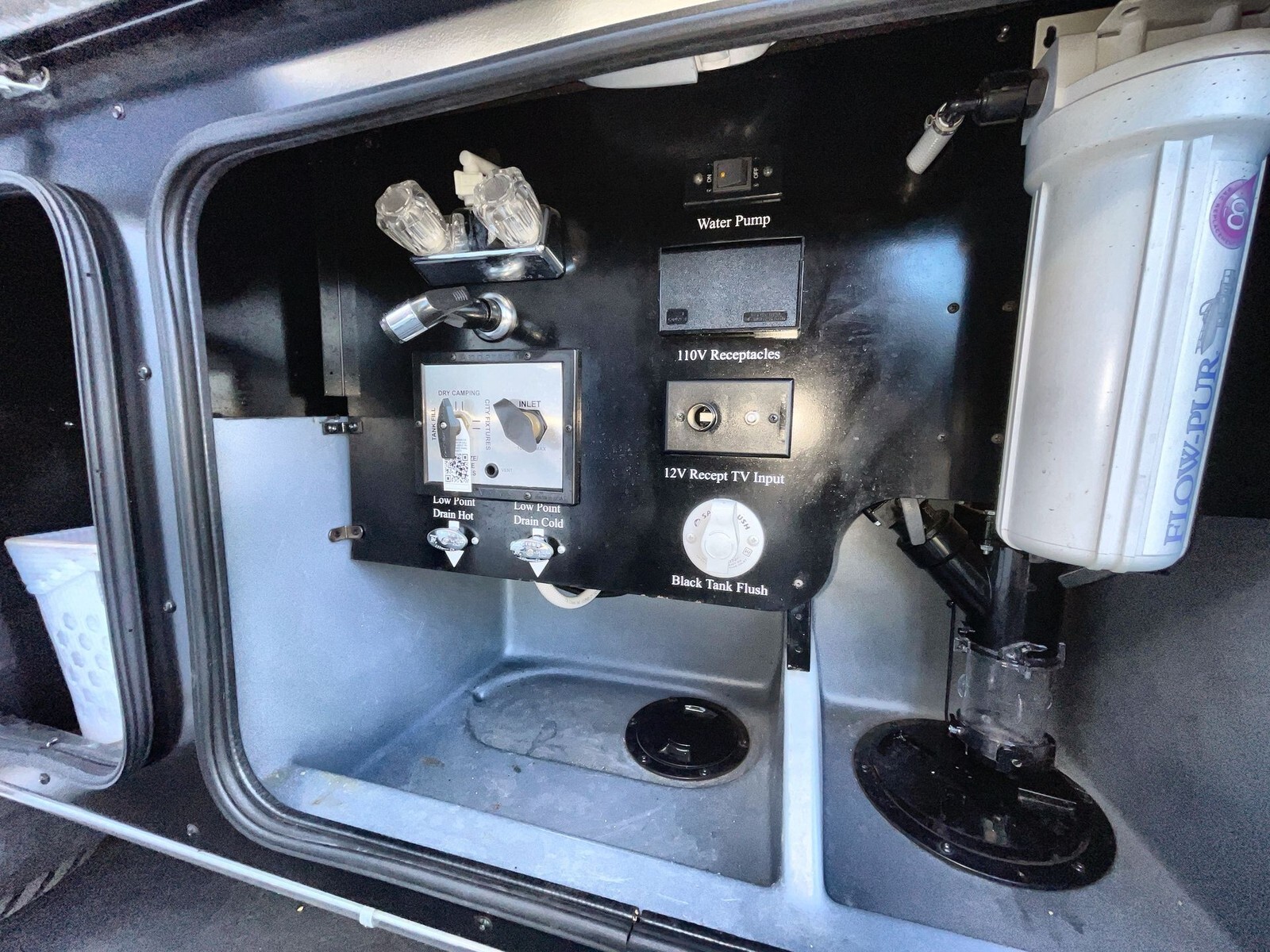 2025 Holiday Rambler Vacationer