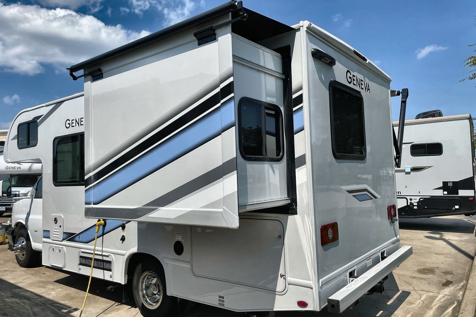 2026 Thor Motor Coach Geneva