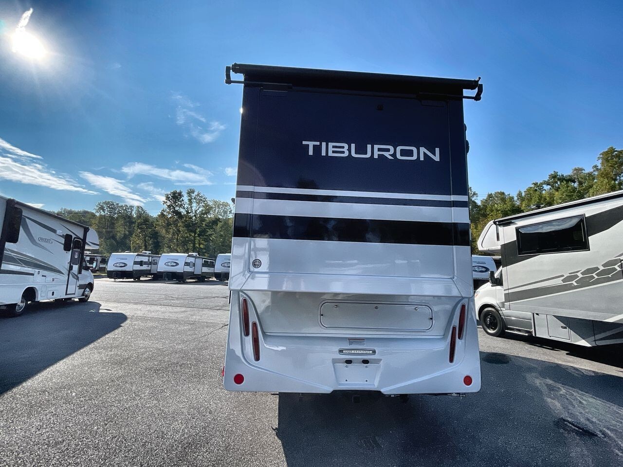 2026 Thor Motor Coach Tiburon