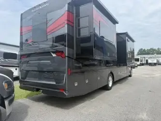 2027 Tiffin Motorhomes Allegro Bay