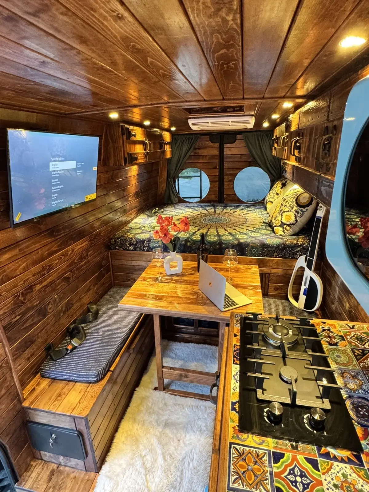 2019 Mercedes-Benz Sprinter 2500 Crew Van