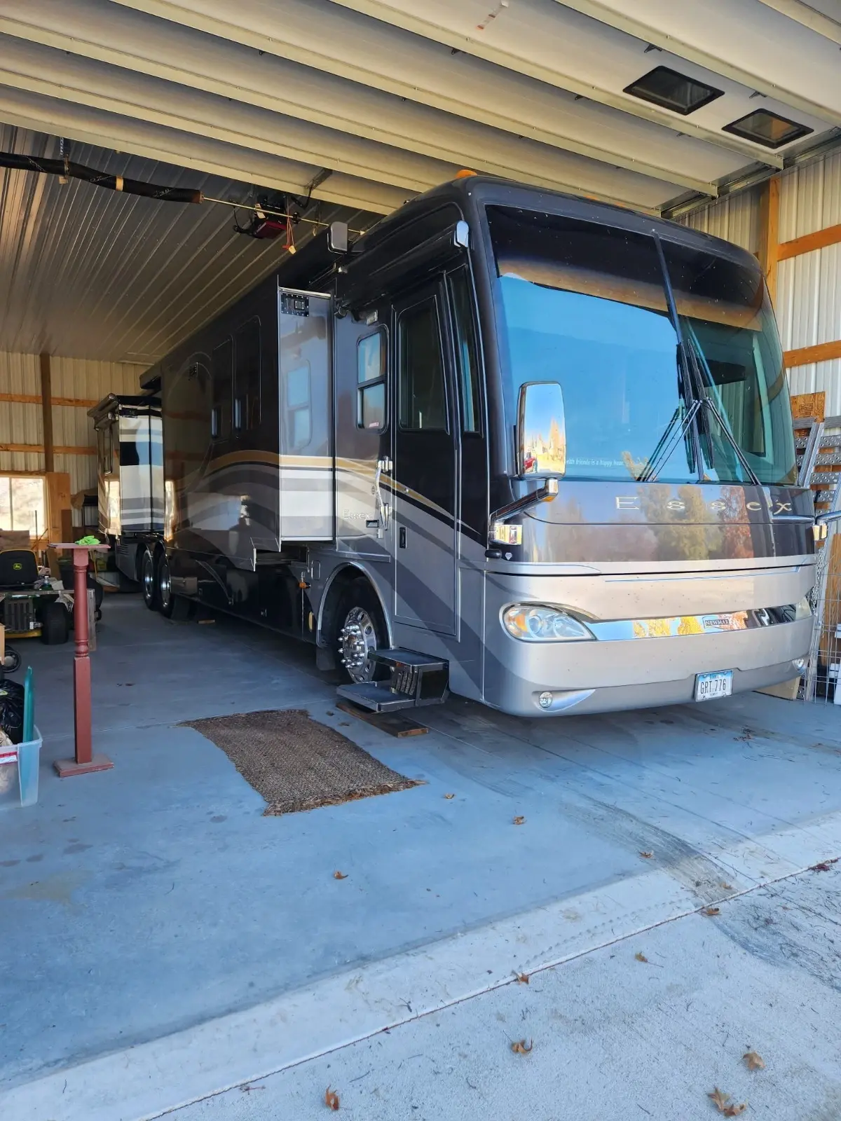 2004 Newmar Essex