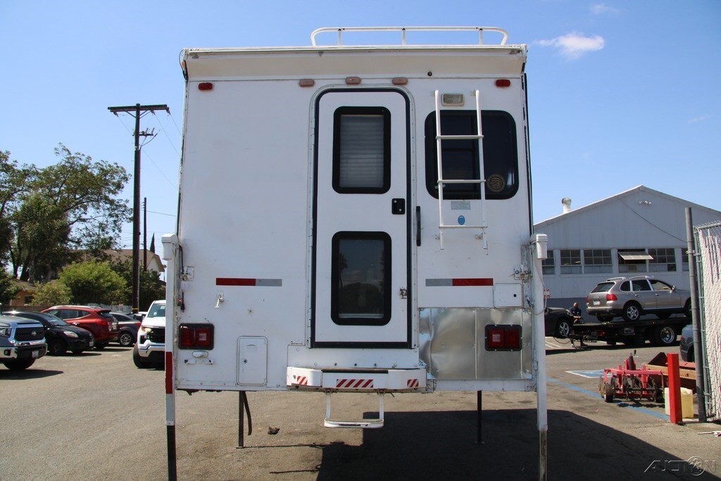 2002 Arctic Truck Camper Pop Up Truck Camper