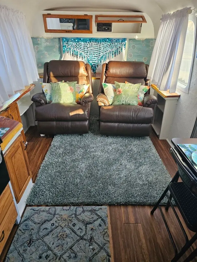 1998 Airstream Excella Travel Trailer