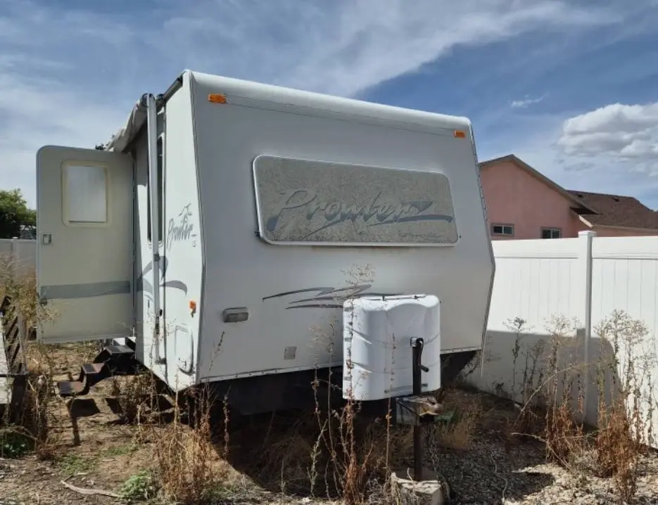 1999 Fleetwood Prowler Travel Trailer