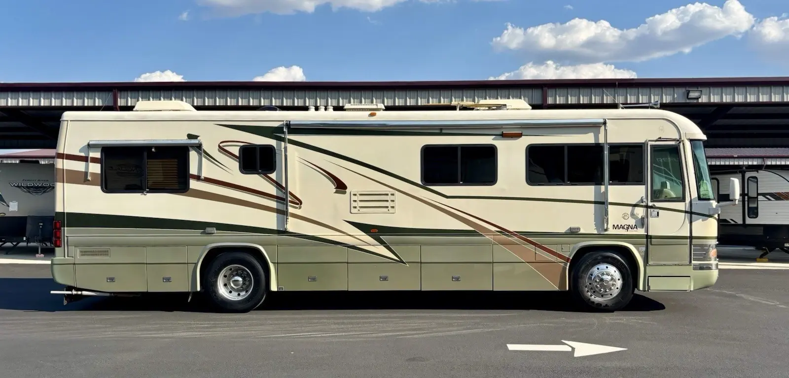 2000 Country Coach Galley sensation