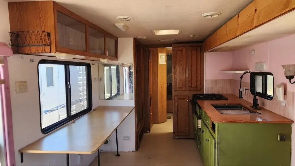 2000 Holiday Rambler Admiral Motorized Class A