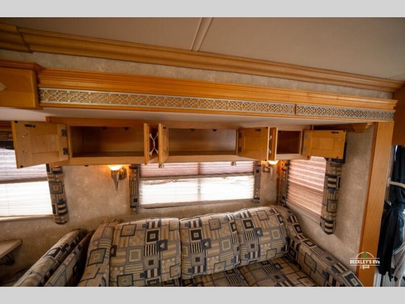 2004 Coachmen Santara Motorized Class A