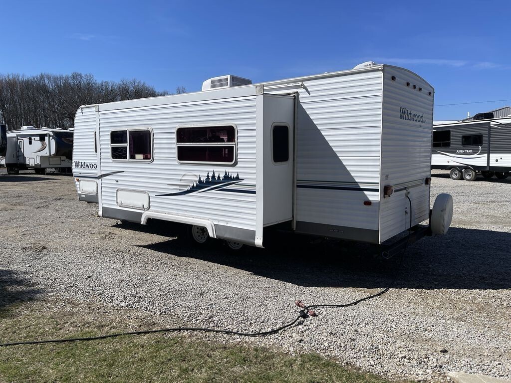 2005 Forest River Wildwood