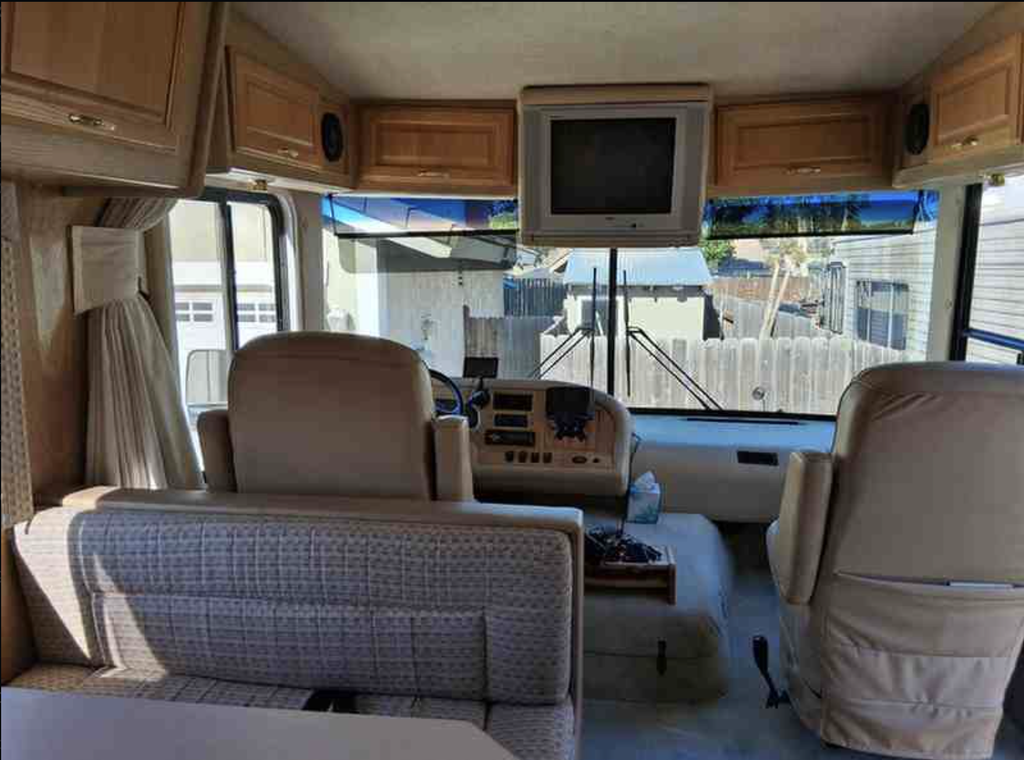 2005 Rexhall American Clipper Class A Motorhome