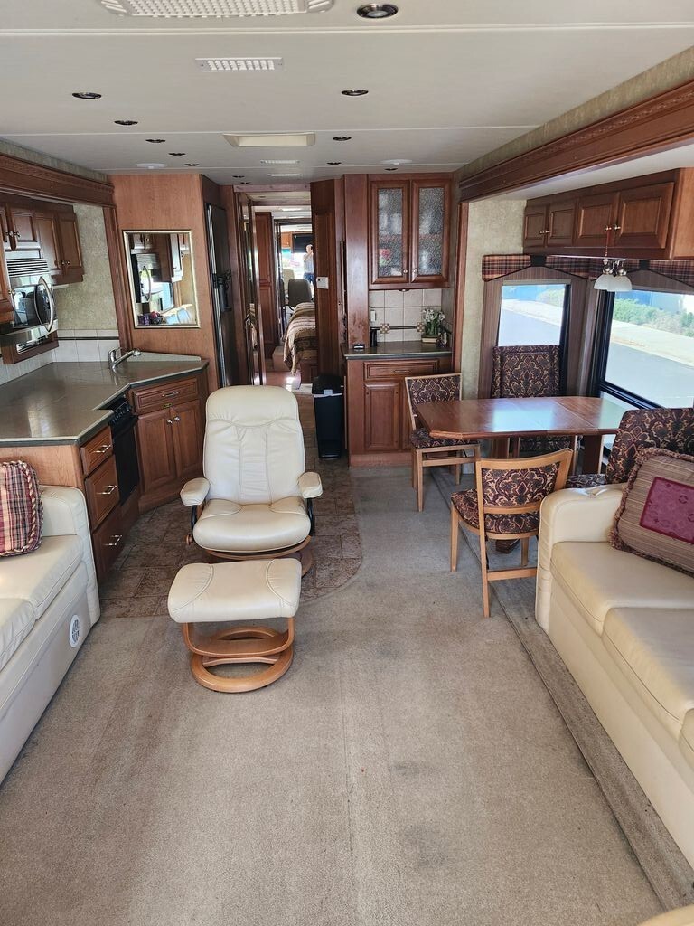 2006 Country Coach Inspire 360 Class A Motorhome