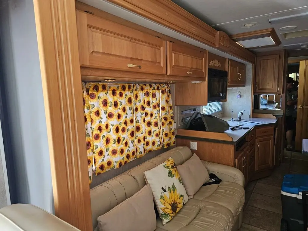 2006 Holiday Rambler Ambassador Class A Motorhome