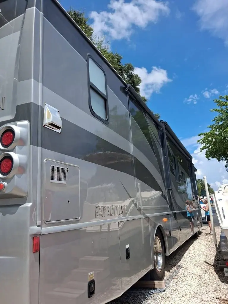 2008 Fleetwood Expedition Class A Motorhome