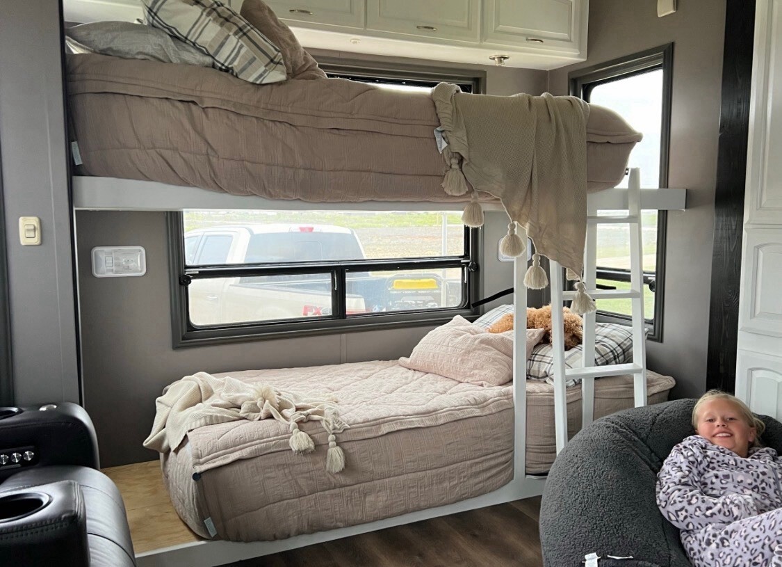 2009 Double Tree Select Suites