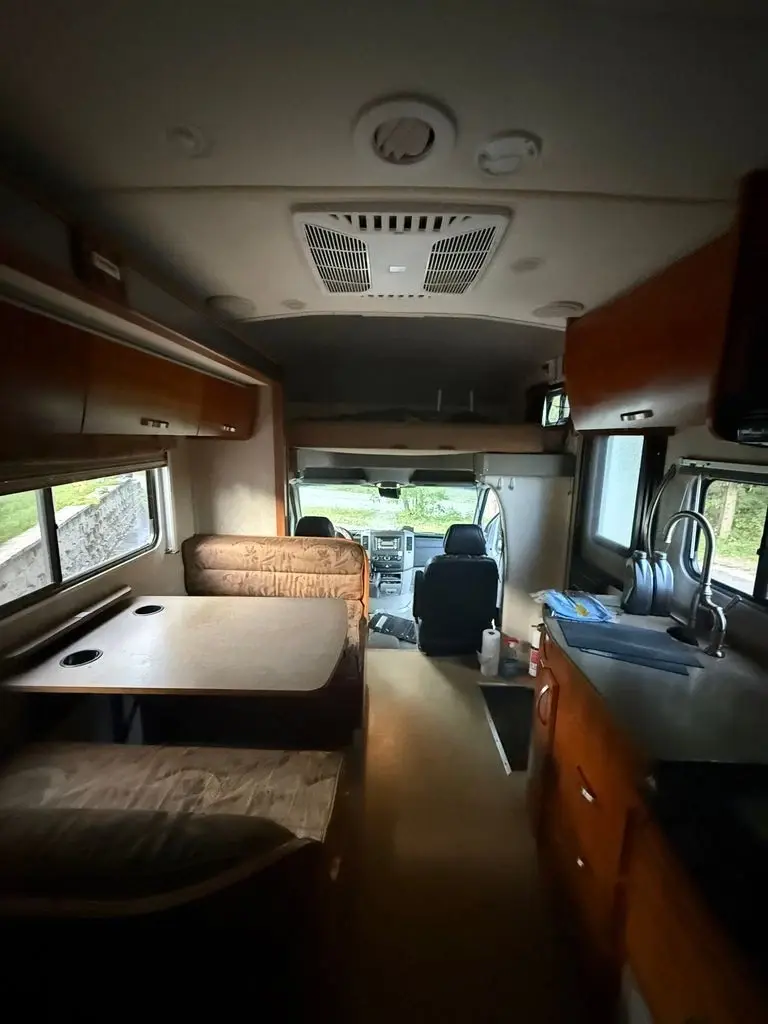 2009 Fleetwood Pulse Class C Motorhome
