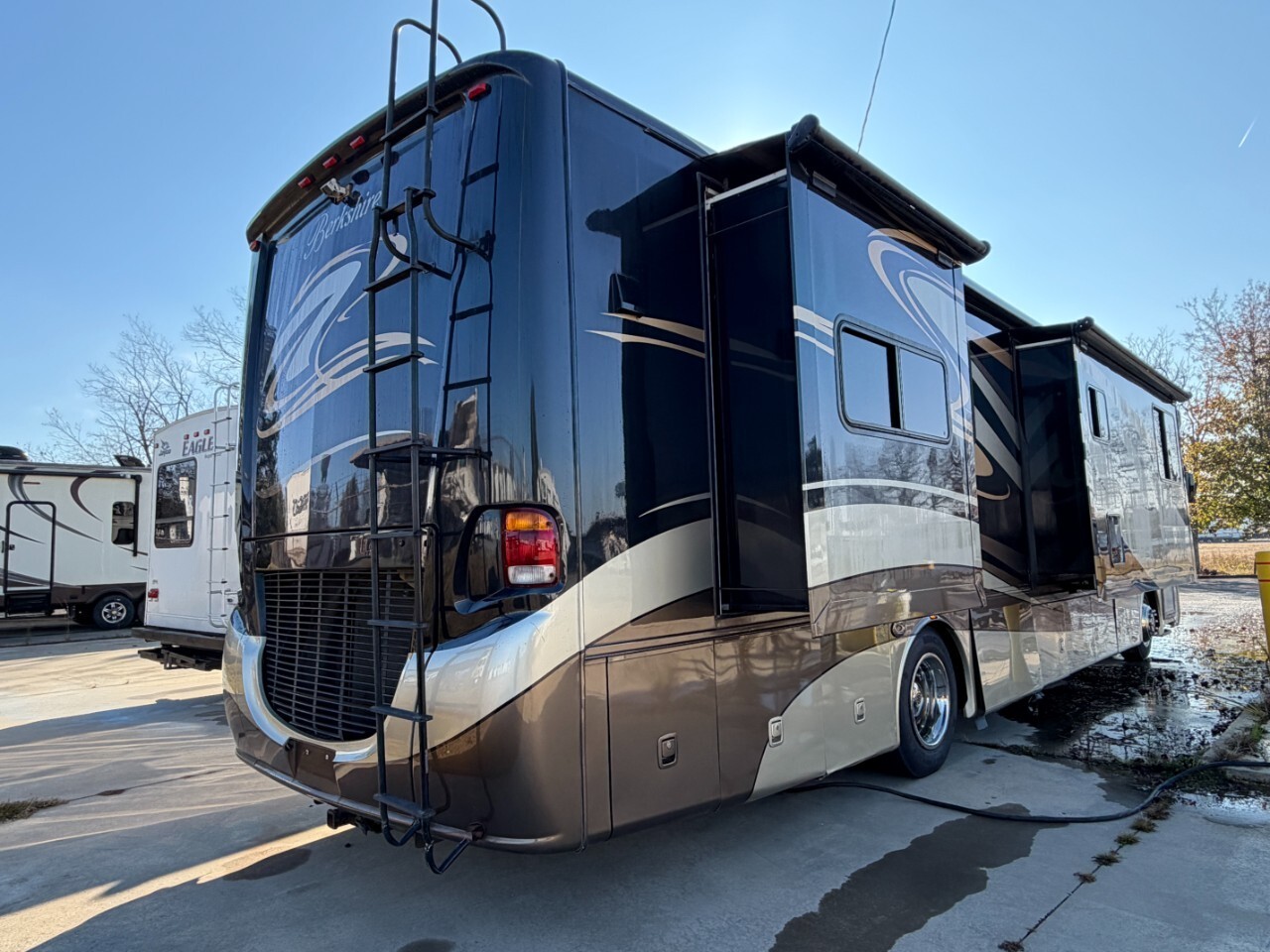 2010 Forest River Berkshire