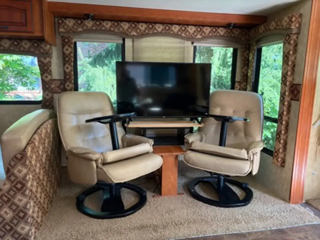 2011 Coachmen Sportscoach Class A Motorhome