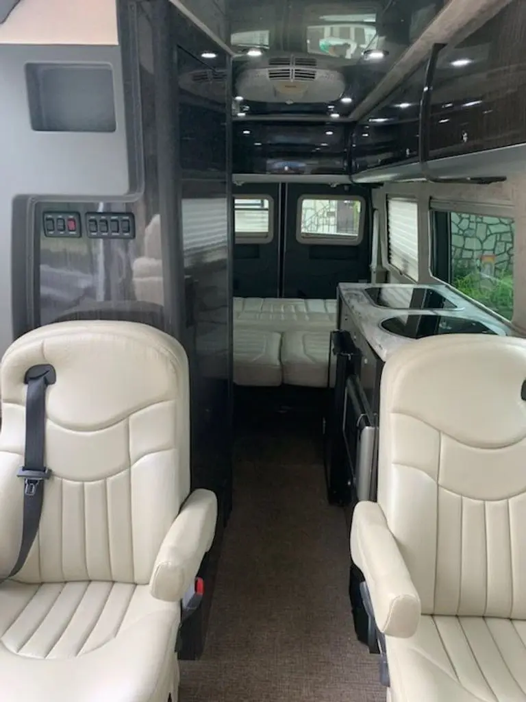 2014 Airstream Interstate Class B Motorhome