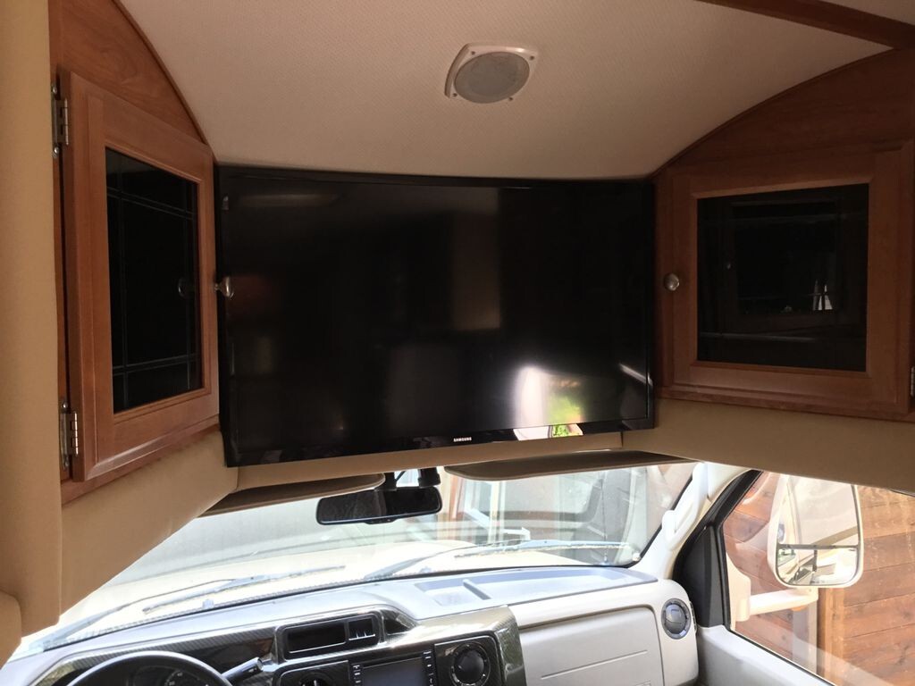 2014 Phoenix Cruiser Motorhome Class B Motorhome