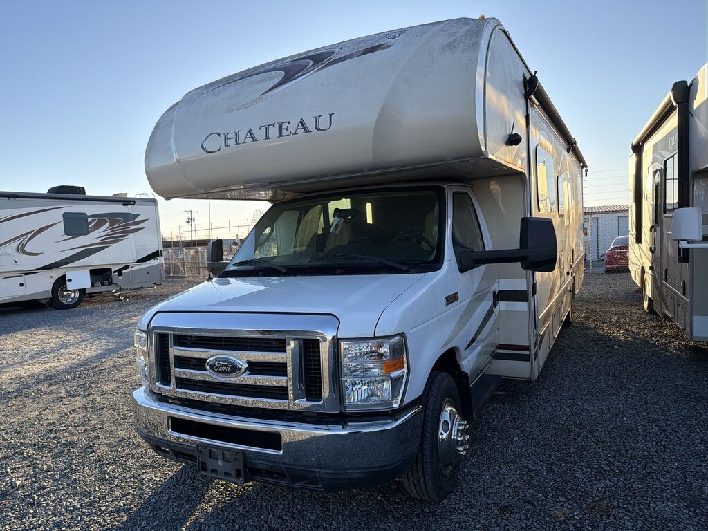 2015 Thor Motor Coach Chateau