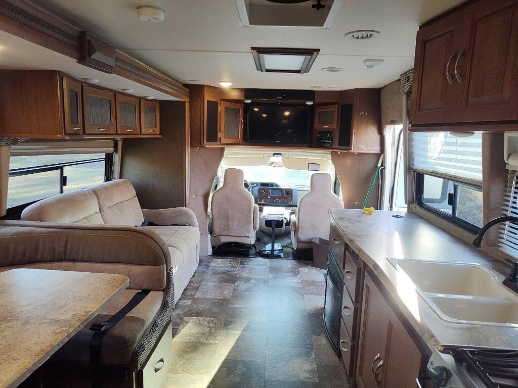2016 Coachmen Concord Motorized Class C