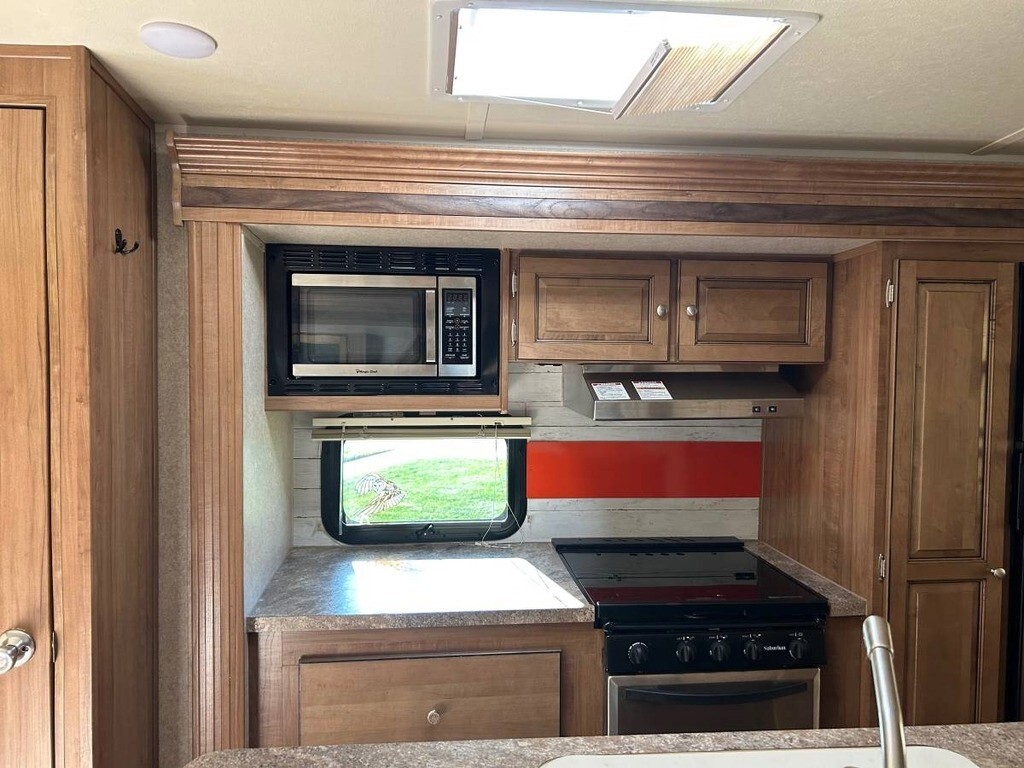 2016 Forest River Rockwood Roo Travel Trailer