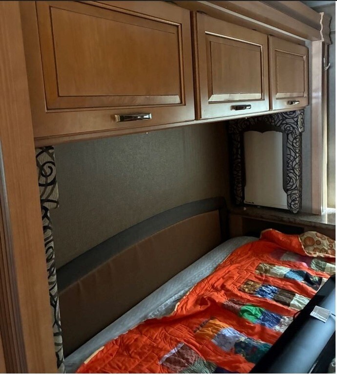 2016 Thor Motor Coach Four Winds Motorized Class C